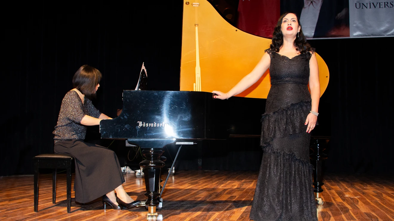 Selçuk Üniversitesinde Cumhuriyet Konseri’ne büyük beğeni 